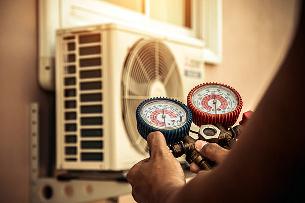 Professional Hvac technician working in Saint Michael, MN